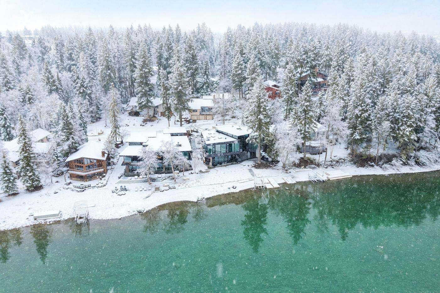 A Montana neighborhood illustrating what homes are most likely to have radon based on soil and foundation types.